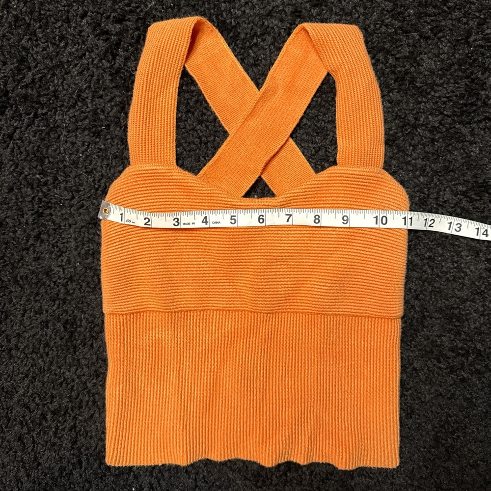 049 Abercrombie & Fitch- Orange Ribbed Knit Crop Top